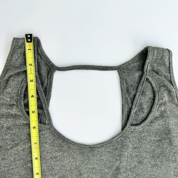 H.I.P. Top Women's Size Large Sleeveless Grey & Gold Metallic Top - Picture 5 of 13